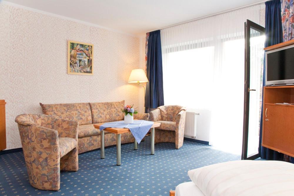 Landkomfort Hotel Elsenmann Вилинген Стая снимка